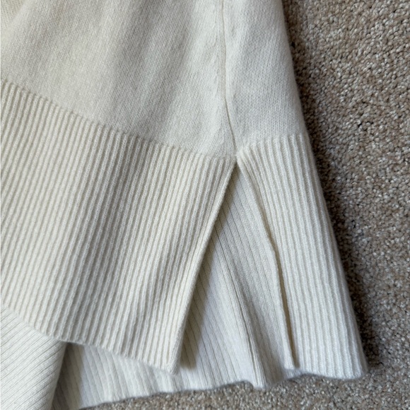 Reiss Ivory cashmere and wool turtleneck sweater - Picture 5 of 13